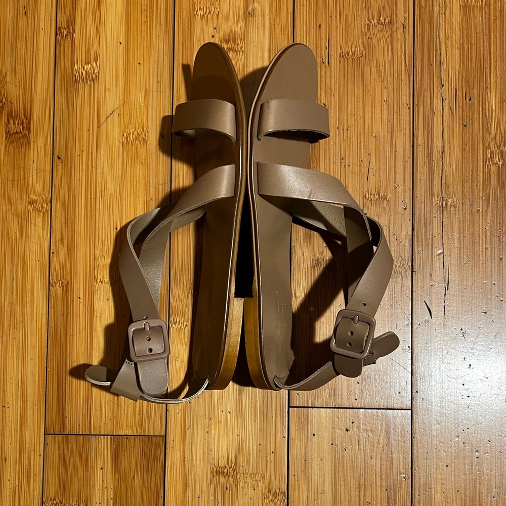 NWOT Everlane The Modern Wrap Sandal Size 8 - Picture 8 of 16